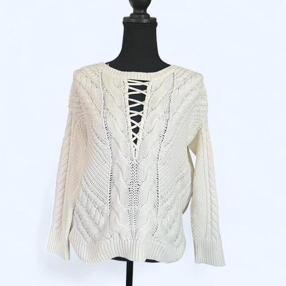 Express Sweaters - Vintage Y2K Express White cable knit sweater Size Small
